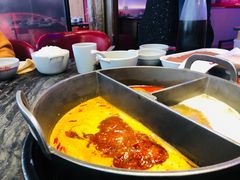 -热火朝天鲜切牛肉火锅(南强街巷店)