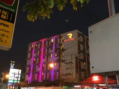 -滨海尚泰美食广场