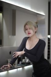 -HAIR HERE造型