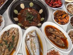 -丹水桥地锅鱼·翘嘴鲌·地方特色全鱼宴(丹江口大坝店)