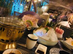 -雍和会海鲜姿造自助(湖东路店)