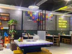 大堂-巴隆门重庆老火锅(太湖路店)
