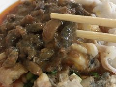 鳝鱼才鱼牛蛙3拼面-何记鳝鱼面馆(开发区分店)