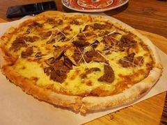 烤牛肉披萨-I HOLIC艾豪丽披萨(KKone店)