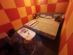 -艾乐空间主题私人影院(宝山万达店)