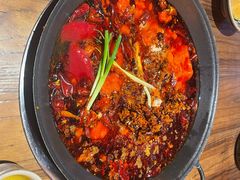 -旧街市鲜货老火锅(大光路店)