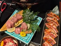 -山川小町·极番烧肉(新地假日广场店)