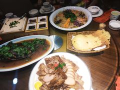 -那家老院子东北菜·饺子·小鸡炖蘑菇(艳华街店)