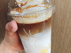 -瑞幸咖啡(杭州绿地中央店)