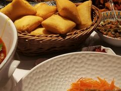 -巴特餐饮6加1音乐餐吧·新疆菜