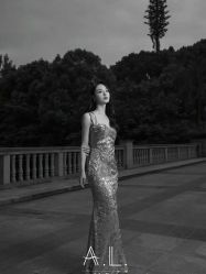 -Renee芮亦婚纱