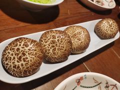 蘑菇包-外婆家(西红门荟聚购物中心店)