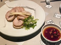 -穹六人间 people 6(岳阳路店)