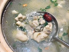 广式打边炉-蚝堡海鲜·威海菜·海肠捞饭·烧烤·亚洲吃蚝公司(幸福门店)