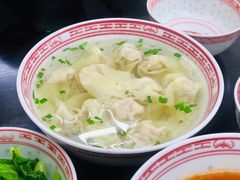 小馄饨-吴茂兴本帮面(泰兴路店)
