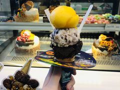 -席娜卡琳火车铁道夜市