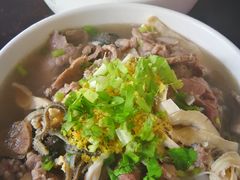 -潮镇老尾牛杂(环城西路店)