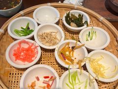 -包整·丝娃娃(甲秀楼景观店)