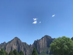 -平西抗日烈士陵园