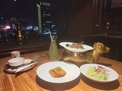 -新白鹿餐厅(银泰西湖文化广场店)