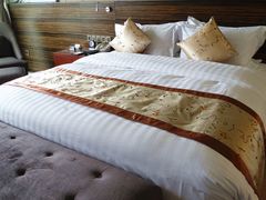 豪华大床房-北京园博大酒店