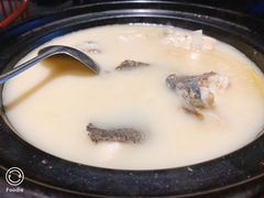 大砂锅炖鱼头-丹江渔村(望京店)