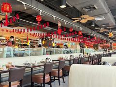 -大头虾越式风味餐厅(光明广场店)