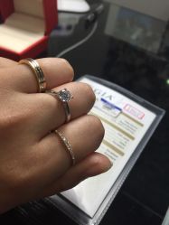 -威德钻石-克拉钻大本营(南京东路店)