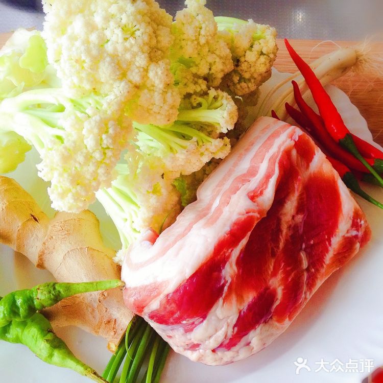 菜花怎么做才好吃？教你最简单的做法，香辣过瘾，开胃下饭又解馋