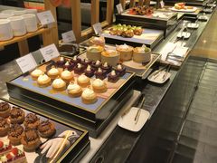 -圣丰索菲特·2 On 988 Café 自助餐厅