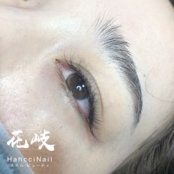 -花岐款式专研健康美甲沙龙