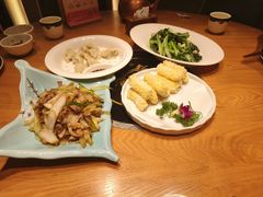 -娜仁图雅蒙古美食村(33小镇店)
