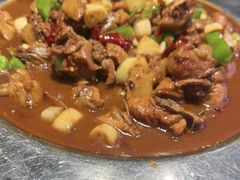 -俭寨大盘鸡·手抓肉·烧烤新疆菜(乌苏路店)