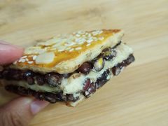 红豆酥-竹桥村宫廷糕点(西站店)