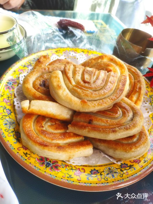 牧人嘎查蒙餐(富强路店)盘丝馅饼图片