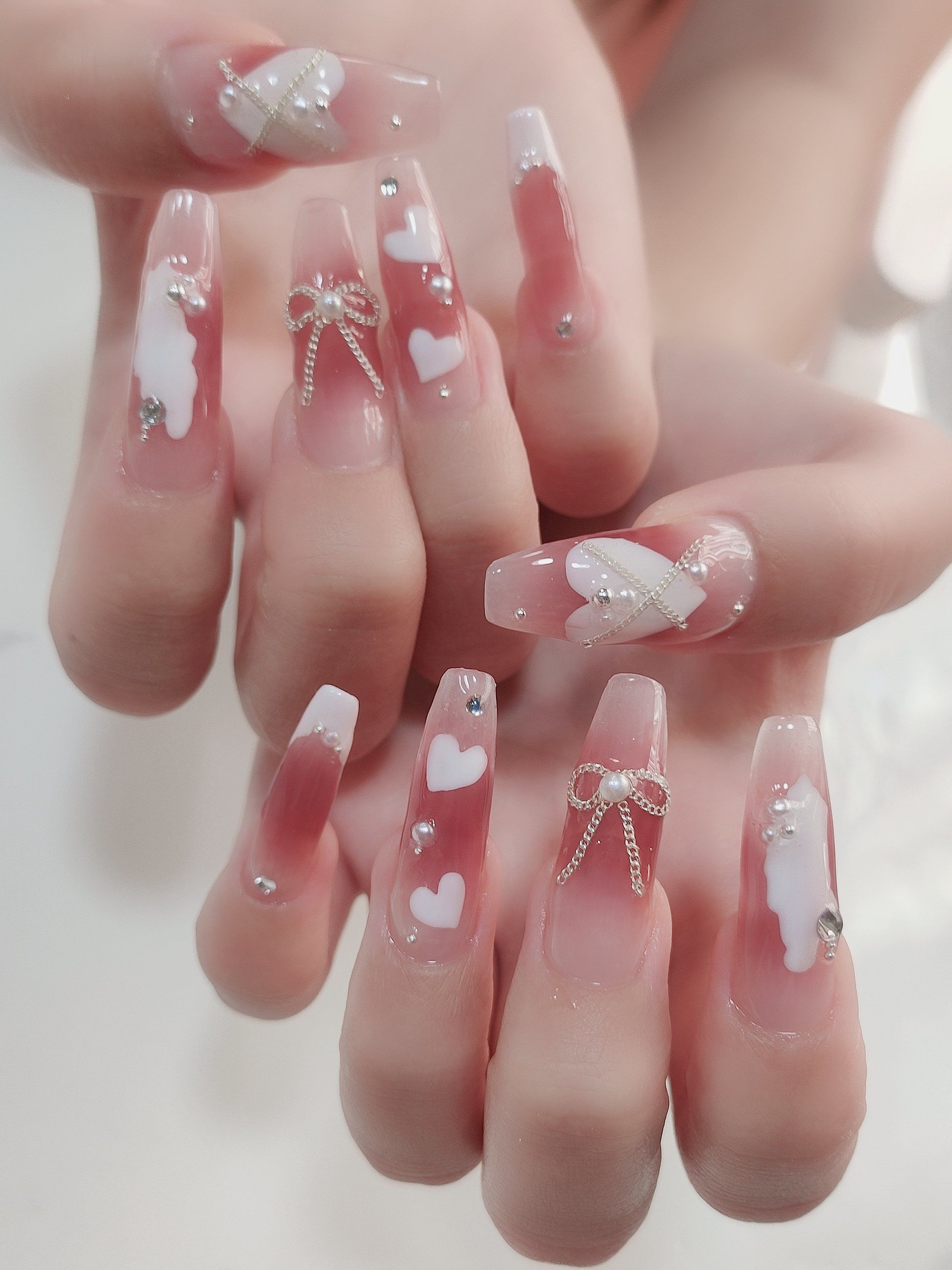 这么漂亮的美甲  得要分享一下