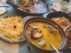 -雀蓝川菜(奥体广场店)