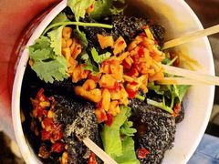 -黑色经典臭豆腐·湖南特产(步行街店)