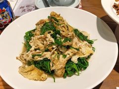 -黄泥岗·地道湖北菜(奥特莱斯店)