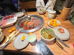 -城墙拐拐火锅(三峡广场黑金冠店)