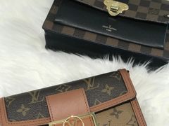 -用真奢侈品名表名包回收中心(朝阳万达店)