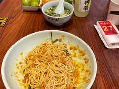 -裕兴记•蟹黄面馆(人民广场店)