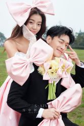 -雪中彩影婚纱摄影·微光艺术中心