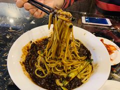 -桃园中华料理炸酱面(燕儿岛路店)