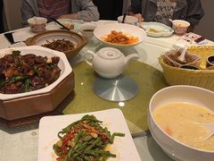 -鲁菜根·泰安菜(万达店)