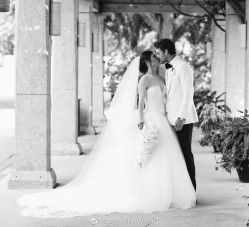 -Vera Wang婚纱礼服旗舰店
