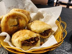 烧饼夹酱牛肉秘制-买又大餐厅(福林里店)