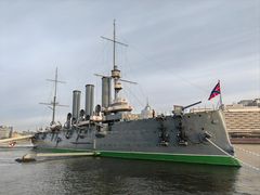 -阿芙乐尔号巡洋舰