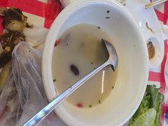 -江湖亮亮蒸虾大排档烤全羊清真(武汉总店)