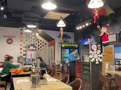 大堂-長壹旋转烤吧 农家鸡火锅